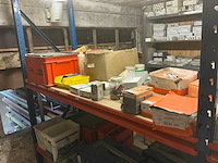 Legbordstelling met inhoud - afbeelding 17 van  21