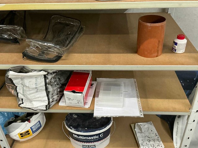 Legbordstelling met inhoud - afbeelding 7 van  10