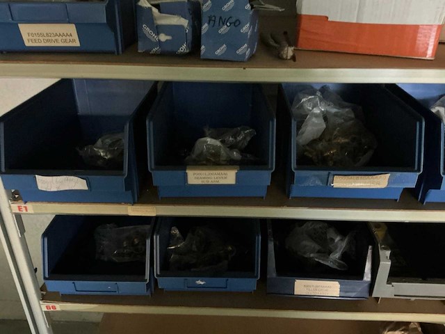 Legbordstelling met inhoud - afbeelding 11 van  11