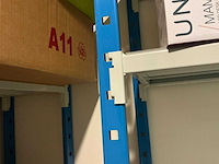 Legbordstelling met inhoud - afbeelding 17 van  20