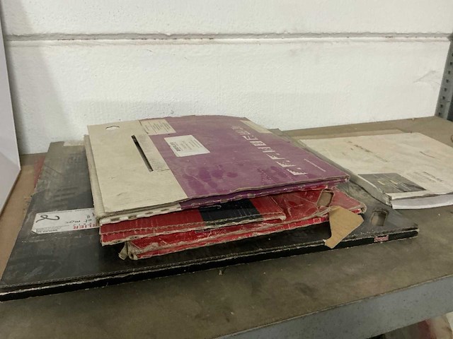 Legbordstelling met inhoud - afbeelding 7 van  12