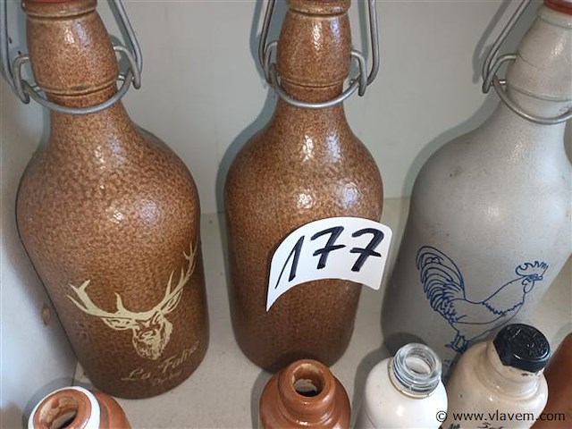 Lege aardewerkflessen. 9 stuks - afbeelding 3 van  3