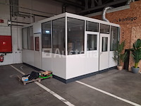 Lege box-achtige bureau - afbeelding 2 van  2