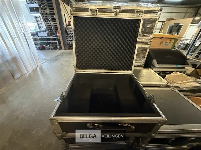 Lege flightcase djm - afbeelding 1 van  4