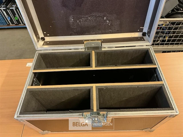 Lege flightcase tri-par - afbeelding 3 van  7