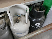 Lege gasflessen - afbeelding 2 van  3