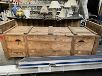 Lege houten kist op wielen l 202cm - afbeelding 1 van  4