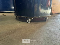 Lege olieton 200 l op wielen - afbeelding 3 van  5