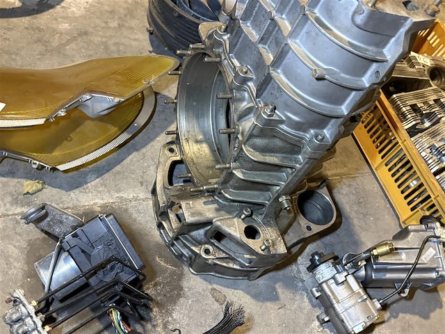 Lege versnellingsbak - afbeelding 2 van  4