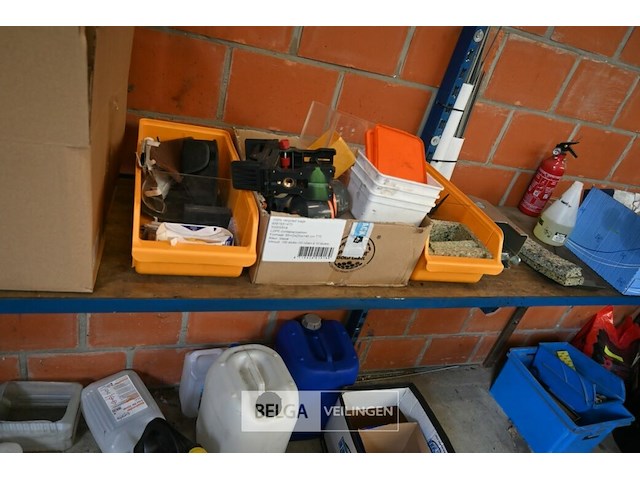 Legger met bankschroef ea. - afbeelding 5 van  7