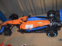 Lego f1 auto, lego motor - afbeelding 3 van  9