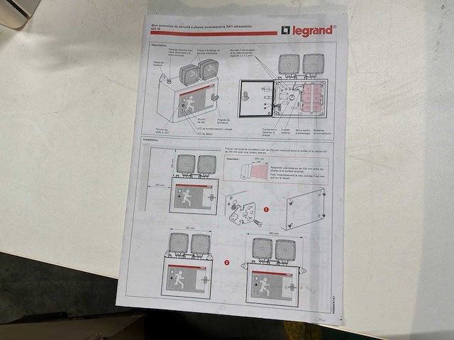 Legrand 625 30 noodverlichting - afbeelding 7 van  8