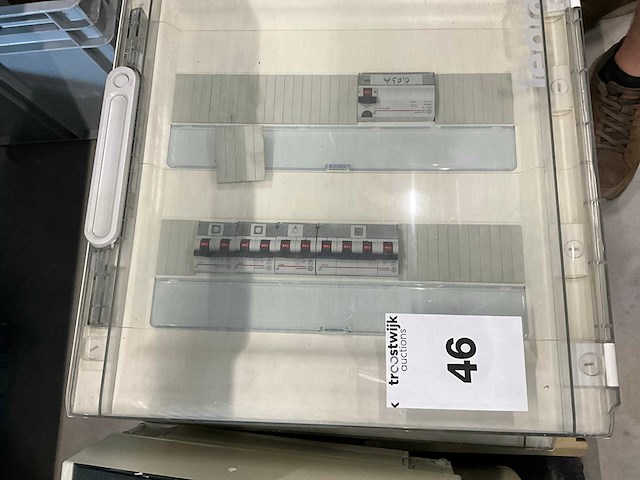 Legrand partij zekering kasten - afbeelding 1 van  2