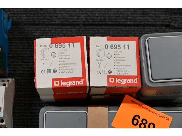 Legrand plexo schakelaars - afbeelding 3 van  3