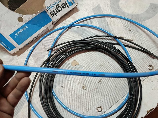 Legris luchtslang 8-10 mm - afbeelding 1 van  2