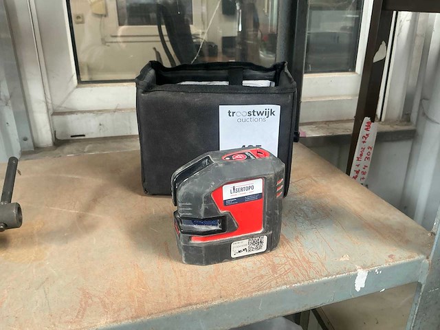 Leica lino l2p5-1 bouwlaser - afbeelding 1 van  7