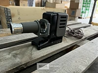 Leitz bakelit diaprojector - afbeelding 2 van  5