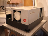 Leitz diaprojector & scherm - afbeelding 4 van  8
