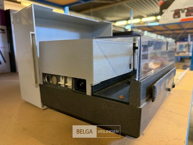 Leitz diaprojector - afbeelding 4 van  4