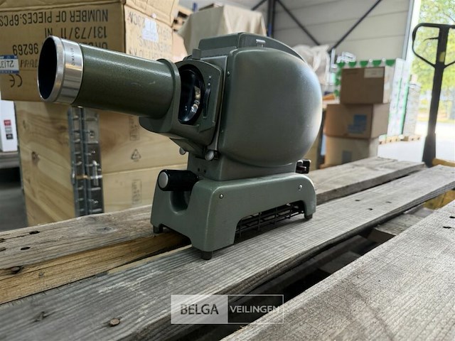 Leitz wetzlar prado diaprojector - afbeelding 1 van  5
