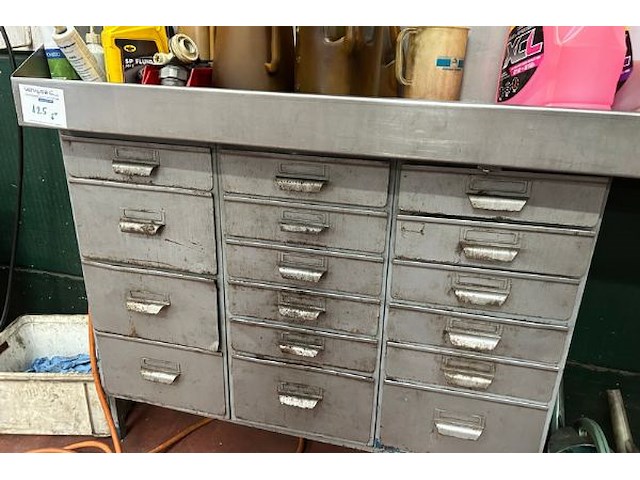 Lekbak + ladenkastje met inhoud - afbeelding 2 van  8