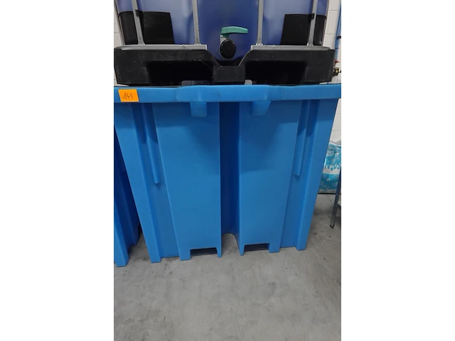 Lekbak voor 1 ibc container romold - afbeelding 1 van  3