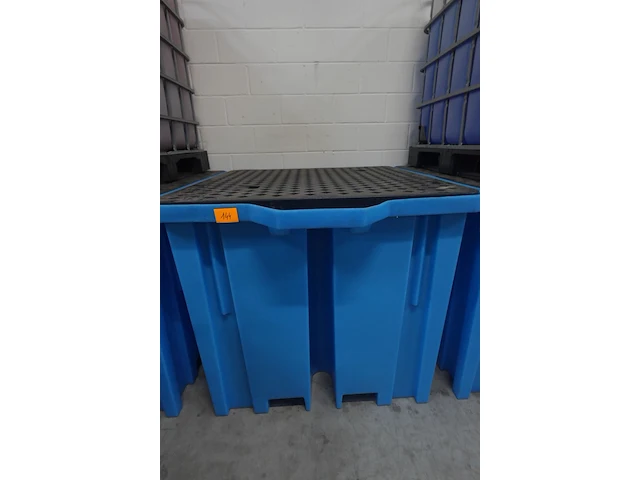 Lekbak voor 1 ibc container romold - afbeelding 1 van  3