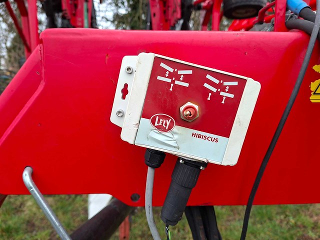Lely - 2016 - hibicus 915 cd vario - overige agrarisch - afbeelding 3 van  7