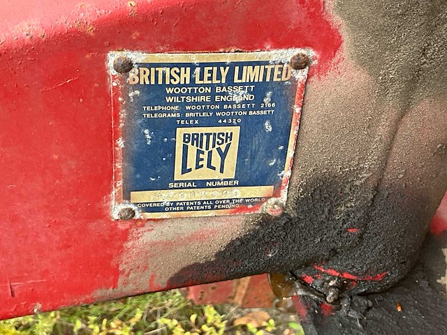 Lely - roterende hooikeerder/schudder (2-rotor) - hooikeerder/schudder - afbeelding 6 van  6