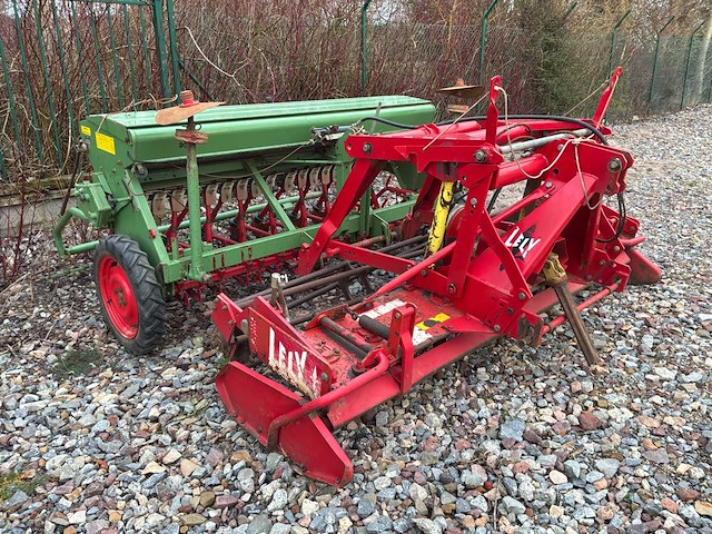 Lely rotary harve - afbeelding 1 van  32
