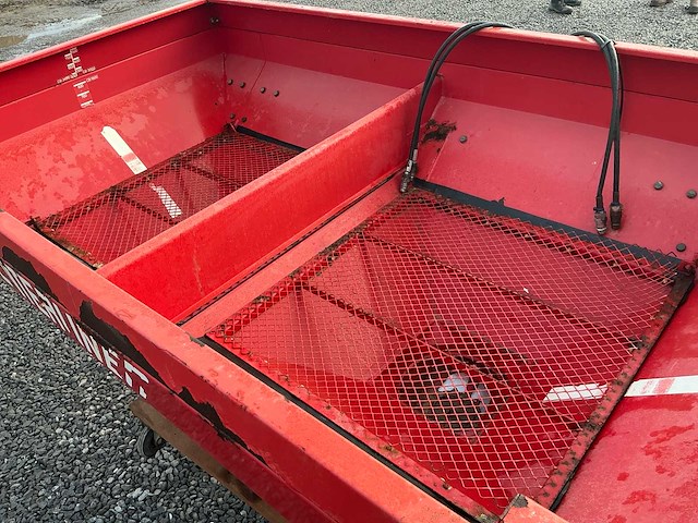 Lely superlarge 23225 akker- en graslandbemester - afbeelding 11 van  12