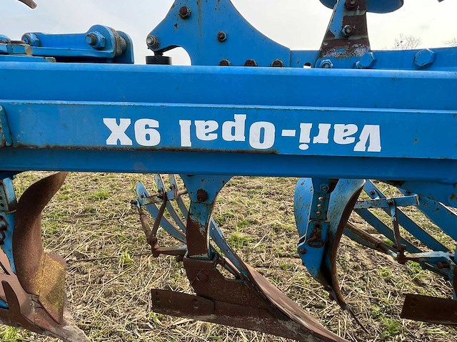 Lemken - 2009 - variopal 9 x - ploeg - afbeelding 2 van  18