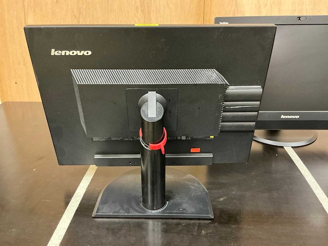 Lenovo lt2323zwc monitor (3x) - afbeelding 6 van  10