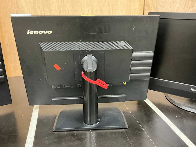 Lenovo lt2323zwc monitor (3x) - afbeelding 7 van  10