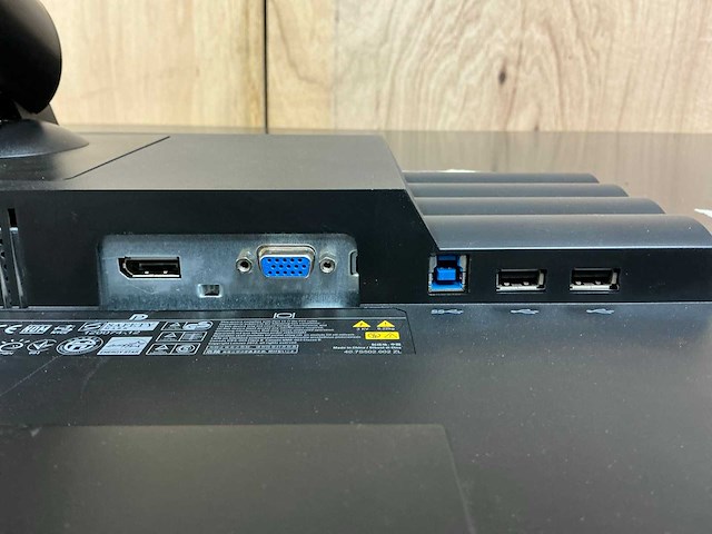 Lenovo lt2323zwc monitor (3x) - afbeelding 9 van  10