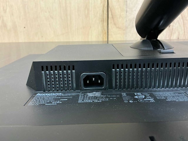 Lenovo lt2323zwc monitor (3x) - afbeelding 10 van  10