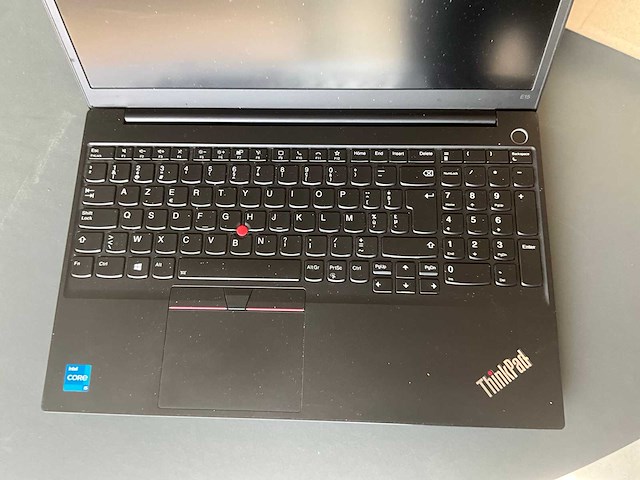 Lenovo thinkpad e15 gen 2 laptop - afbeelding 2 van  7