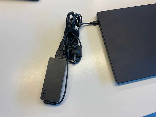 Lenovo thinkpad t14 gen1 laptop - afbeelding 3 van  8