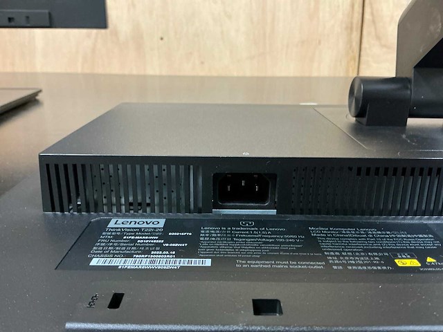 Lenovo thinkvision d20215fto monitor (3x) - afbeelding 2 van  11
