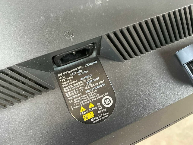 Lenovo thinkvision l2240pwd monitor (5x) - afbeelding 4 van  7