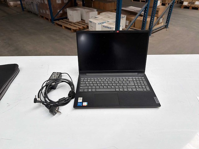 Lenovo v15 g4 iah laptop met laptoptas - afbeelding 1 van  8