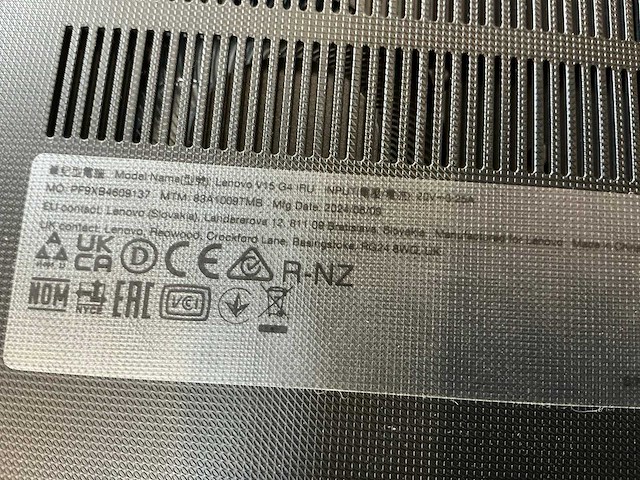 Lenovo v15 g4 laptop - afbeelding 4 van  6