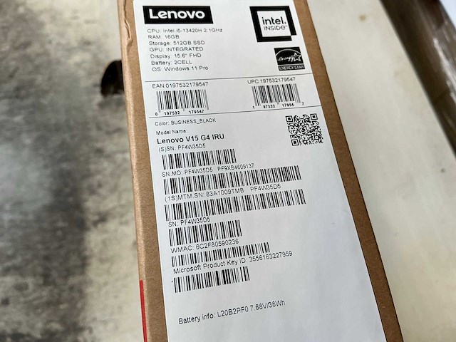 Lenovo v15 g4 laptop - afbeelding 6 van  6