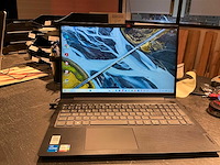 Lenovo v15 laptop - afbeelding 1 van  7