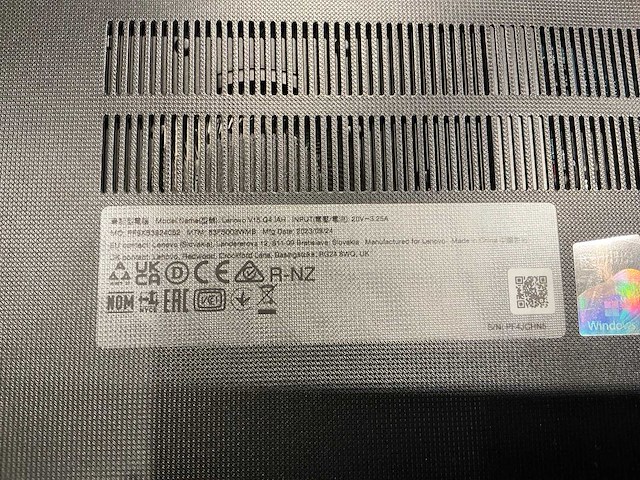 Lenovo v15 laptop - afbeelding 7 van  7