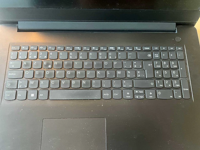 Lenovo v17g2 laptop - afbeelding 2 van  5