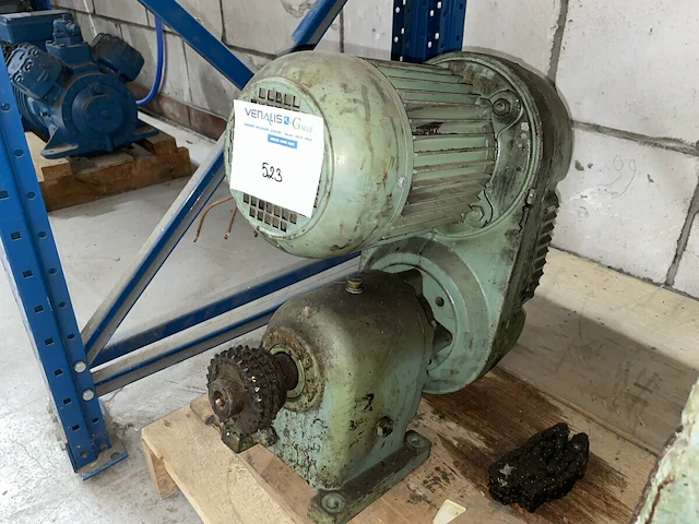 Lenz industriële motor met tandwiel - afbeelding 1 van  4