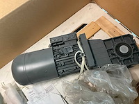 Lenze 3-mot motor - afbeelding 1 van  5