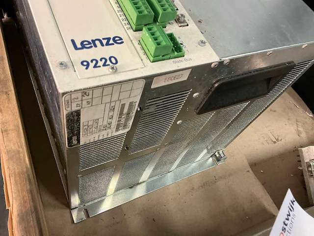 Lenze 33.9228 e frequentieregelaar - afbeelding 3 van  5