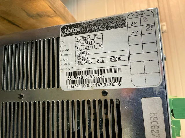 Lenze 33.9228 e frequentieregelaar - afbeelding 5 van  5